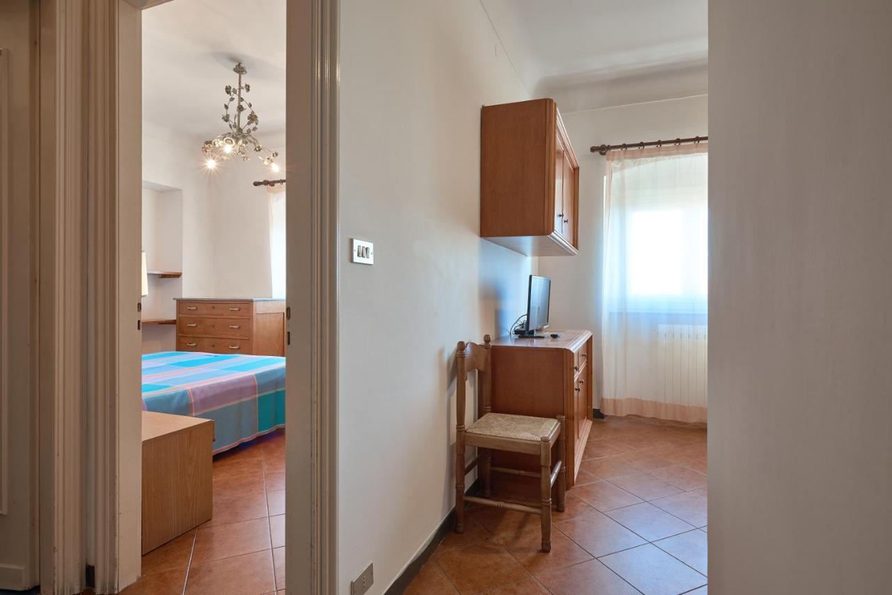 Hotel Garibaldi Finale Ligure Exterior photo