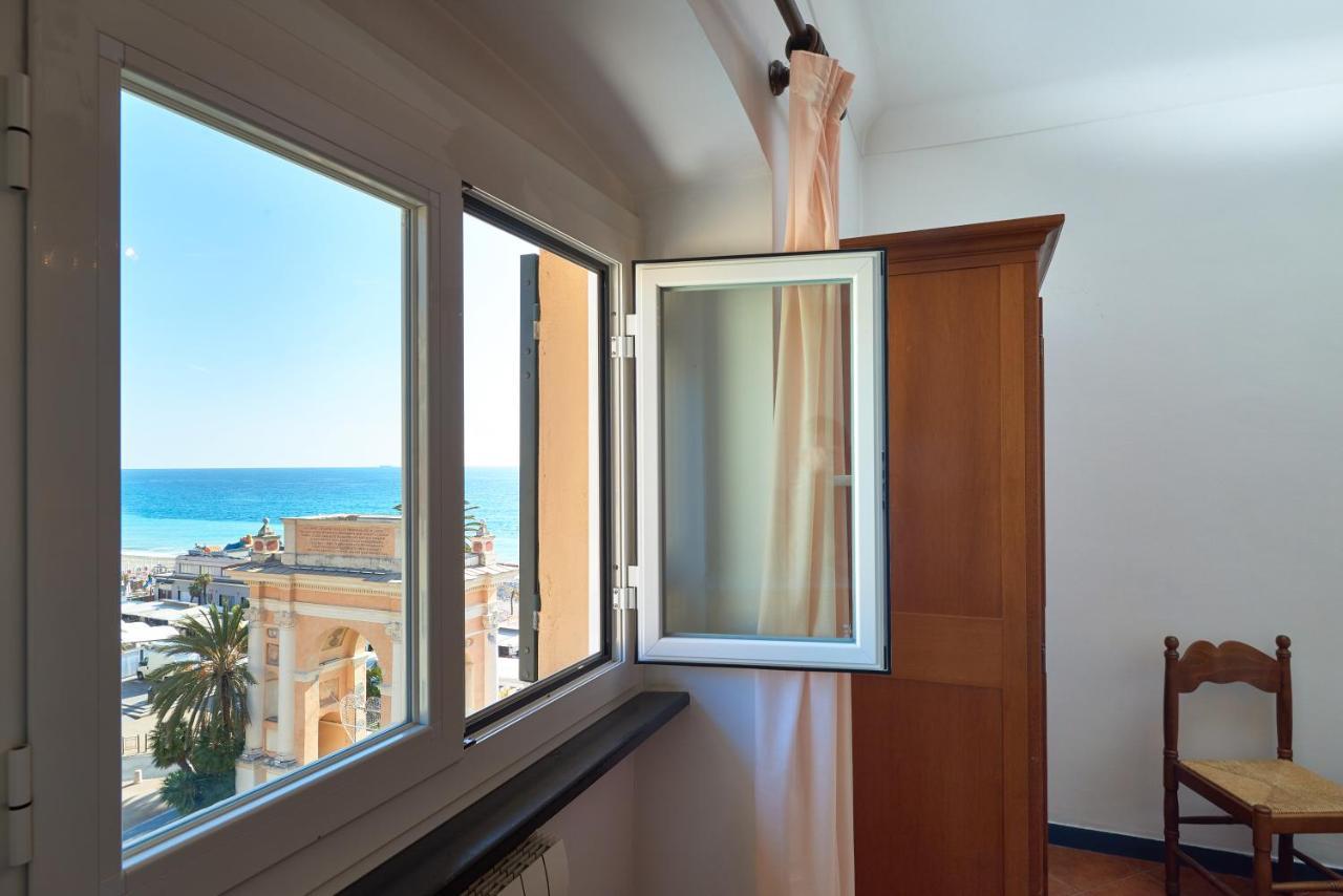 Hotel Garibaldi Finale Ligure Exterior photo
