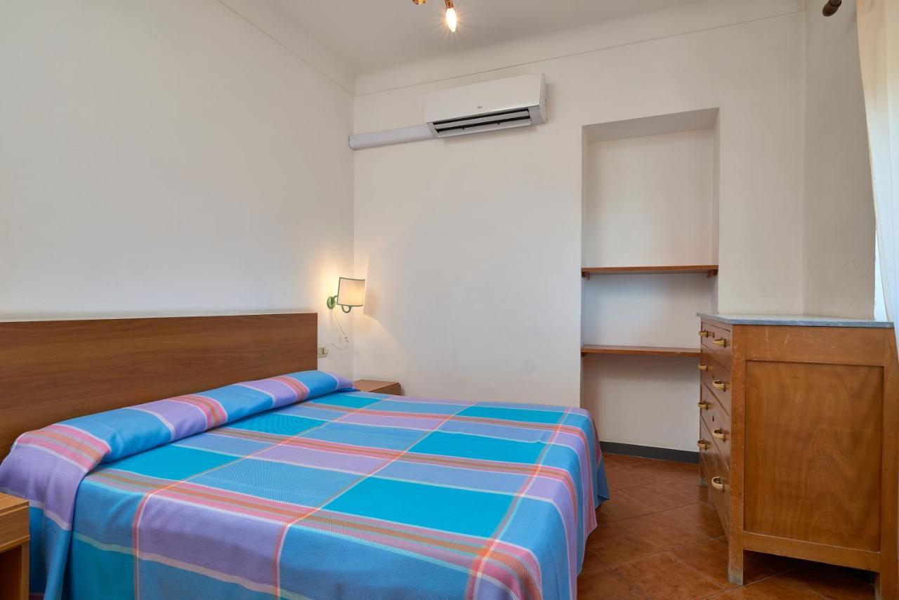 Hotel Garibaldi Finale Ligure Exterior photo