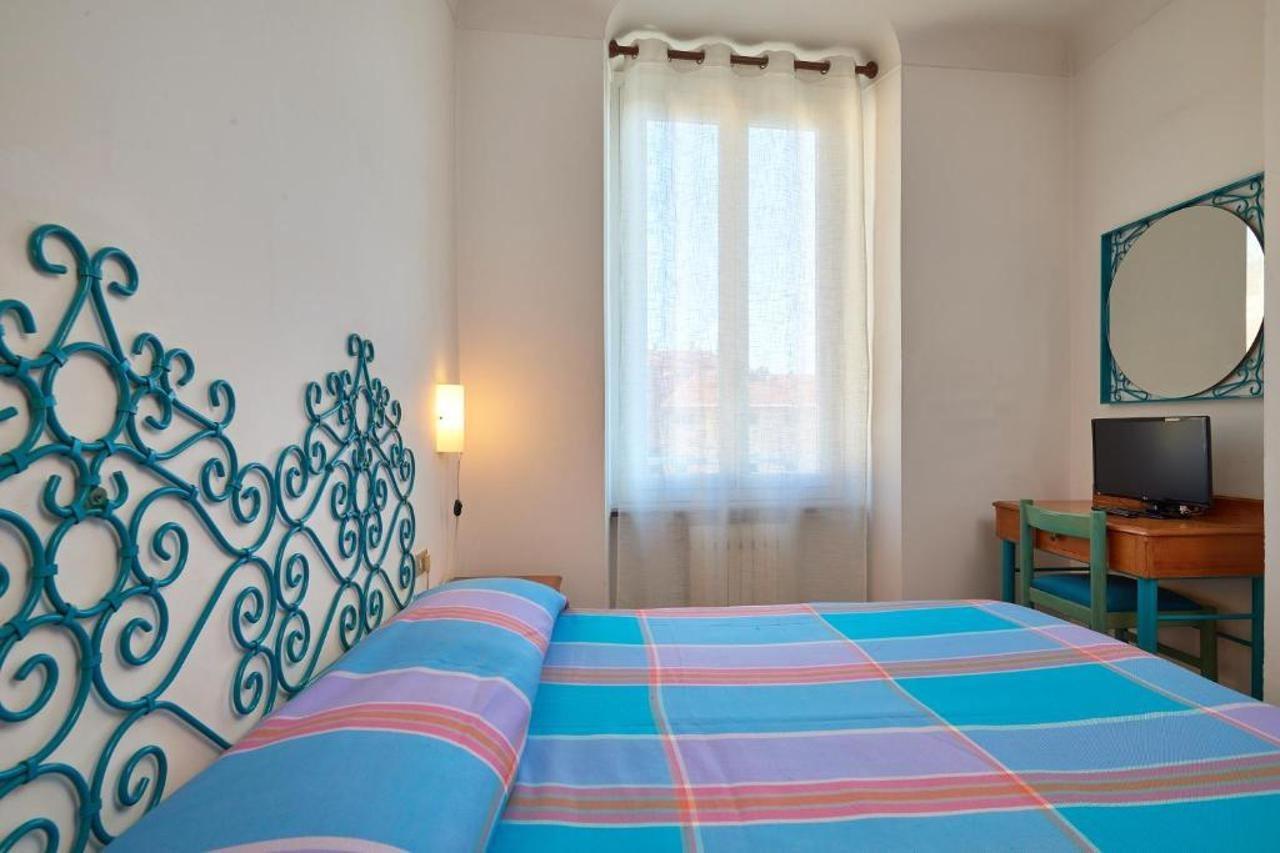 Hotel Garibaldi Finale Ligure Exterior photo